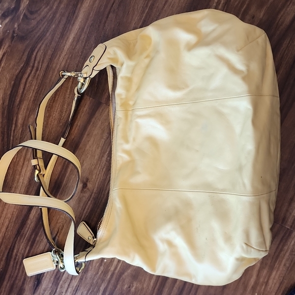 Coach Crossbody - Picture 5 of 6